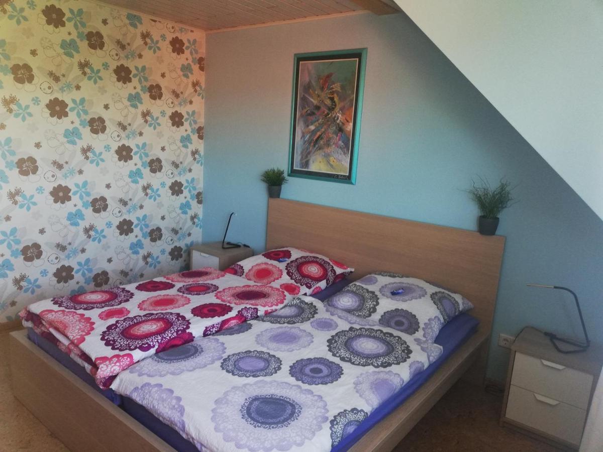 Anna - Neue Ferienwohnung Mit Blick Ins Gruene Ober-Abtsteinach Экстерьер фото